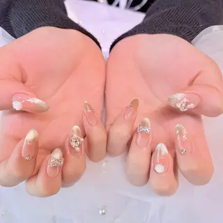 ネイル nail salon e'mu💐のネイルデザイン
