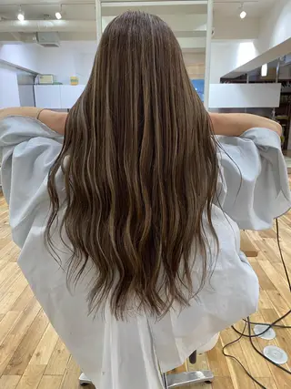 ロング カラー ヘアアレンジ 久米 治仁のヘアスタイル