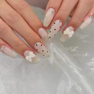 ネイル LAVISH ayukaのネイルデザイン