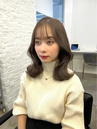 ミディアム 韓国ヘア♡ 顔まわりカットayaのヘアスタイル