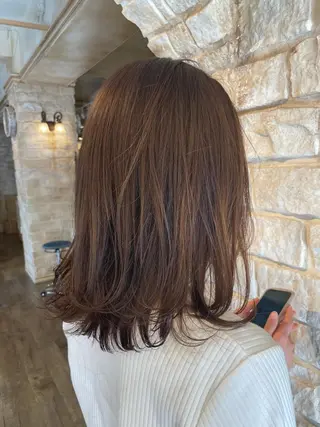 ミディアム 星野 茉由のヘアスタイル