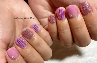 ショート ネイル ネイルスタジオ シェイクユアハンズのネイルデザイン