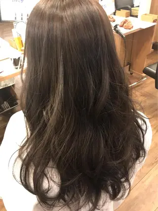 ロング eclat suzumiのヘアスタイル