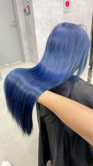 ロング カラー LUXBE LUCE所属・LUXBE LUCE 愁のヘアスタイル