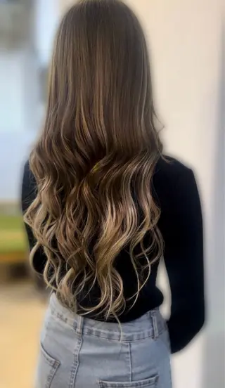 ロング 🩶BRAS 🩶のヘアスタイル