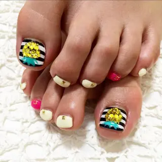 ネイル nail&eyelash Rine所属・Rine 放出 (リネ)のネイルデザイン