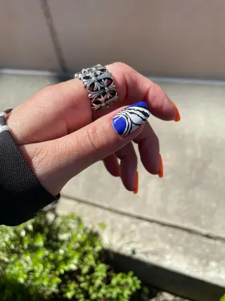 ロング カラー ヘアアレンジ キッズ ネイル マツエク・マツパ 福田 加奈のネイルデザイン