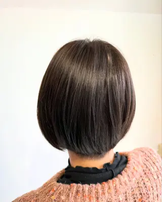 ショート カラー L-Blossom北上尾所属・大塚 しおりのヘアスタイル