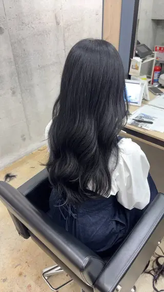 ロング カラー 🪽髪質改善ストレー ト🤍美羽🤍のヘアスタイル