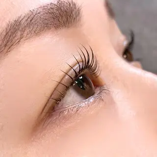 マツエク・マツパ AI🌙登戸/ 骨格分析/眉/まつ毛の眉毛・アイブロウイメージ