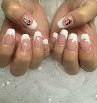 ネイル 戸田 宏美のネイルデザイン