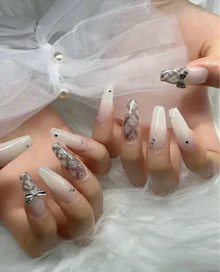 ネイル YOLO NAILのネイルデザイン