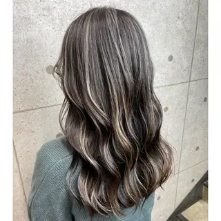 ロング カラー 奥山義進/大宮 /ダブルカラーのヘアスタイル