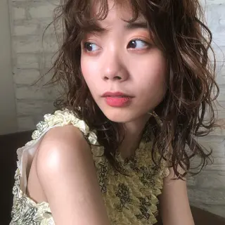 ミディアム カラー パーマ classic 新横浜所属・大人girly🛋️ 🤍yukakoのヘアスタイル