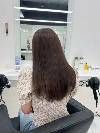 ロング カラー オリーブカラー🫒 レイヤーカット✂︎のヘアスタイル