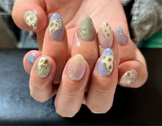 ネイル hohomi .のネイルデザイン