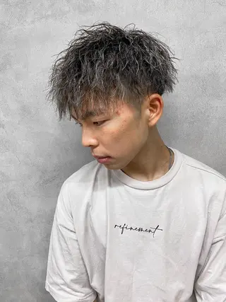 ショート カラー パーマ ヘアアレンジ メンズ NUMBER.12所属・【メンズ専門美容師】 NUMBER.12のヘアスタイル