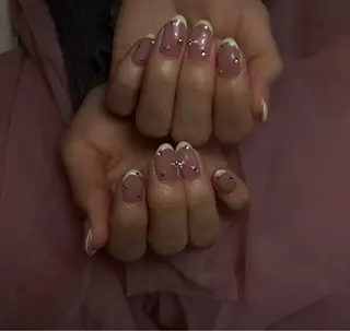 ネイル 𝐁𝐞𝐥𝐥 𝐦𝐞のネイルデザイン