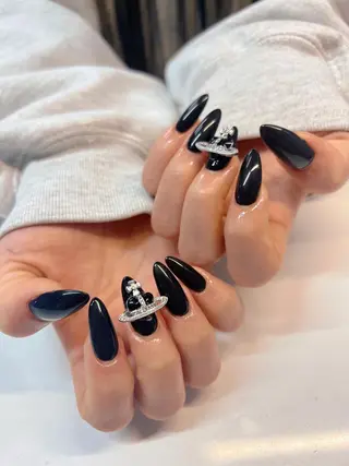 ネイル Nail Salon L'arc所属・💊大阪/心斎橋 moni🧠のネイルデザイン