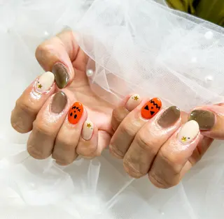 ネイル 頑張る女性の味方✴︎ M.i　nail ♡のネイルデザイン