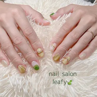 ネイル ネイルサロン leafyのネイルデザイン
