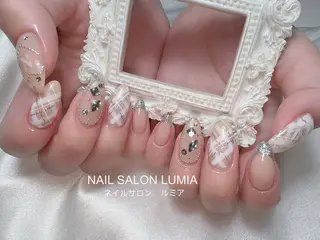 ネイル ネイルサロン ルミア Lumia 店長のネイルデザイン