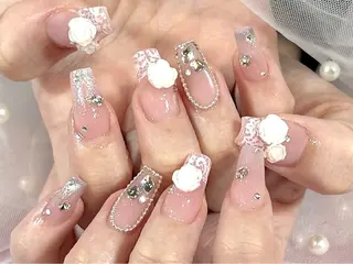 ネイル 🍓リスブラン MELのネイルデザイン