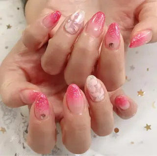 カラー ネイル Q Free nailsのネイルデザイン