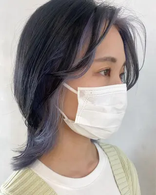 ミディアム カラー デザインカラー/パー マ🦖外岡咲希🦖のヘアスタイル