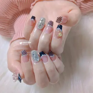 ネイル E·U·B ネイル所属・横浜市中区曙町 E·U·Bネイルのネイルデザイン