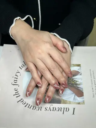 ネイル コウ ヨウのネイルデザイン