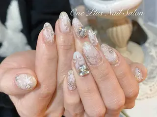 ネイル One Plus Nail Salonのネイルデザイン