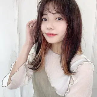 セミロング カラー Sana / 韓国ヘア / カラーのヘアスタイル