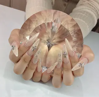 ネイル LoaChaton kaeのネイルデザイン