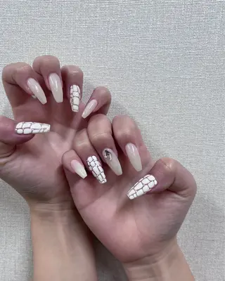 ネイル ToliyDeliy akemiのネイルデザイン