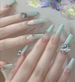 ネイル queen nailのネイルデザイン