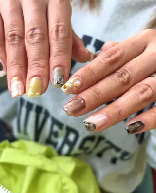 ネイル Laki nailのネイルデザイン