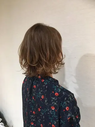 ショート ブリーチなしダブル/ レイヤーカット 小棹のヘアスタイル