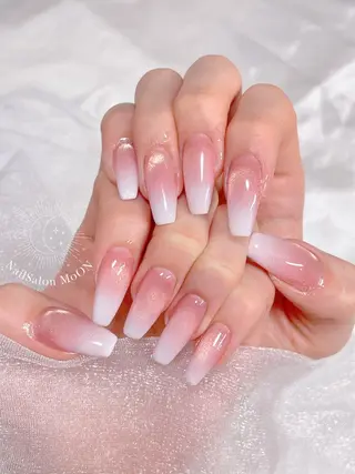 MoON...❤︎ MeGuのネイルデザイン