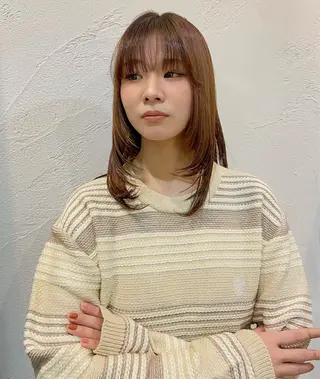 セミロング 吉川 このはのヘアスタイル
