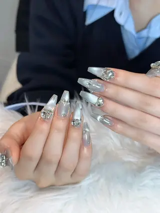 ネイル Julli NailStudioのネイルデザイン