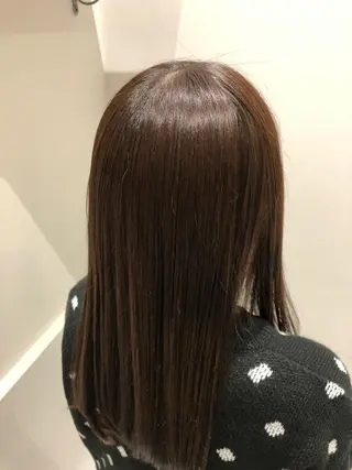 ロング カラー 山本 佳奈のヘアスタイル