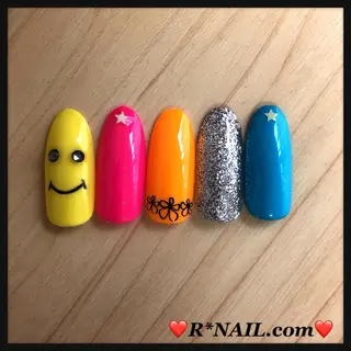 ネイル R*NAIL .comのネイルデザイン