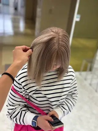 ショート カラー 大人っぽベージュ🤍 当日予約◎ヒロトのヘアスタイル