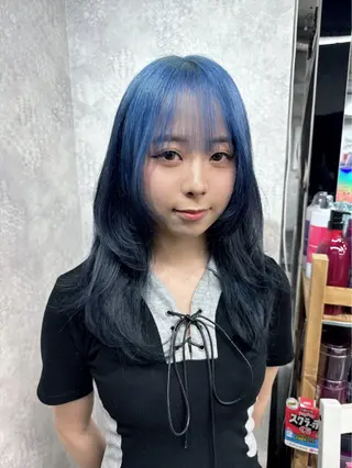 ロング カラー 韓国レイヤーカット/ 儚げカラーチナツのヘアスタイル