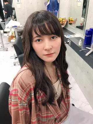 セミロング Endearing 銀座/レイヤーカットのヘアスタイル