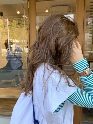 ロング 三浦 ふたばのヘアスタイル