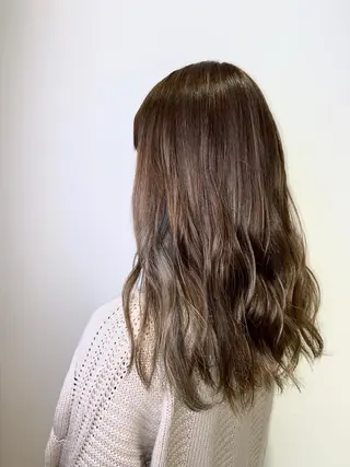 ミディアム カラー 🐺ウルフ/レイヤー 似合わせ‎🤍沙羅のヘアスタイル