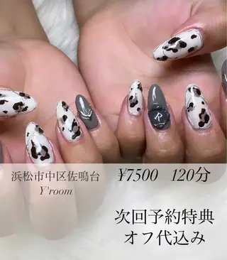 ネイル YUKA （ネイリスト）のネイルデザイン