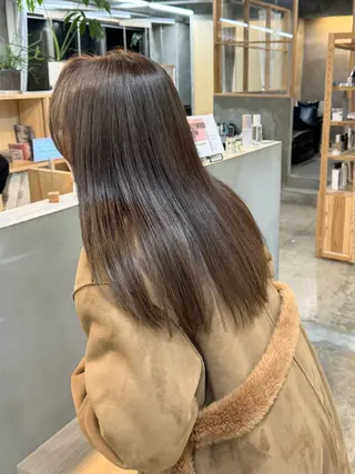 セミロング 茜璃/ブリーチカラー /レイヤーカットのヘアスタイル